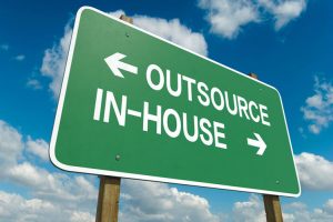 When to Outsource Blog Image